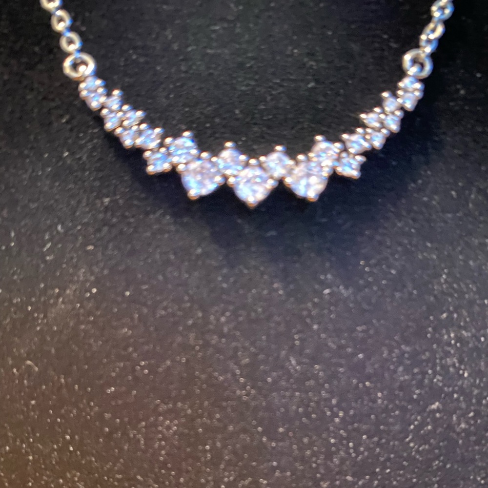 “NEW”  Stunning journey pendant